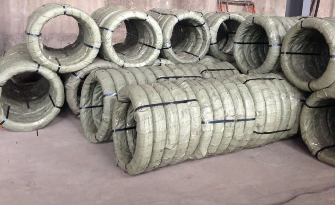 Non - Alloy Galvanized Stay Wire SWG 7/8 With Coil BS183 And EN10244