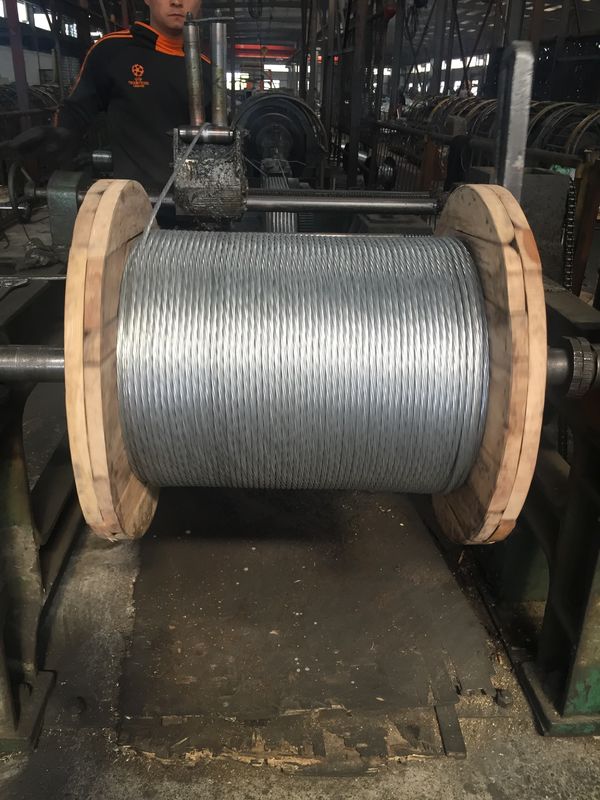 Water Resistance Galvanised Steel Wire With Hot Dip Galvanizing Vertical Process