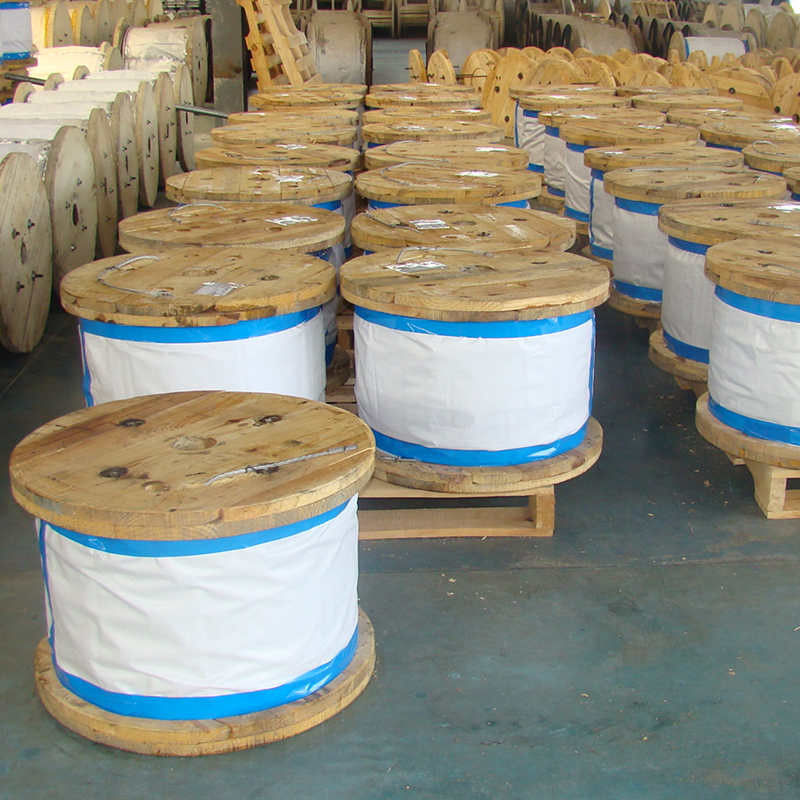 ISO Steel Wire Cable Galvanized Steel Core Wire For Bare ACSR Conductor