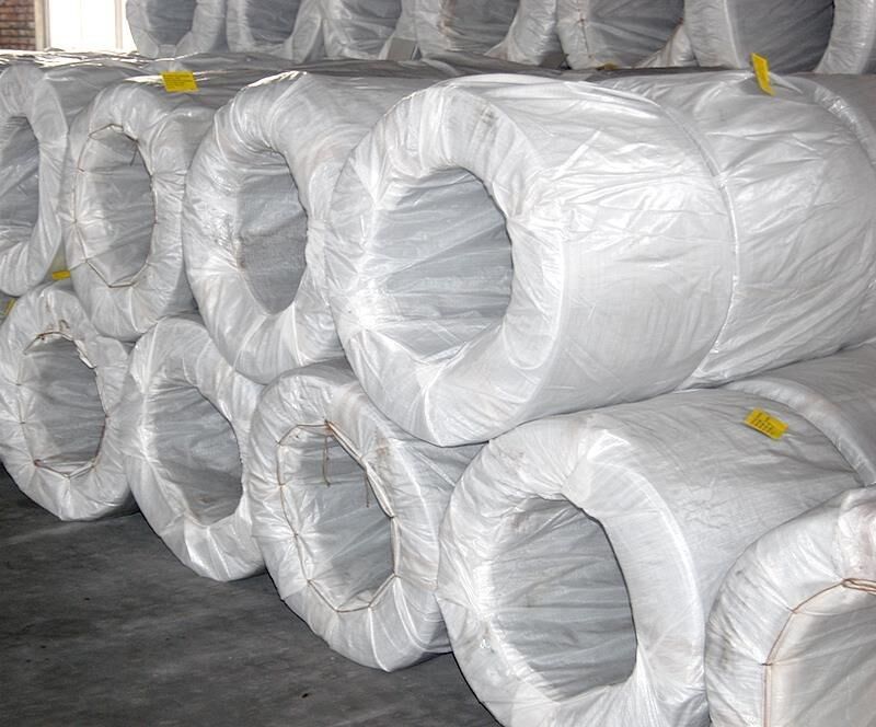 Hot - Dipped Steel Wire Galvanized For Armouring Cable , Packing 5-800kgs / Coil